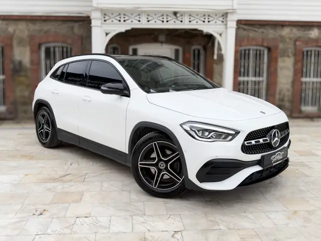 2020 Mercedes-Benz GLA200 AMG