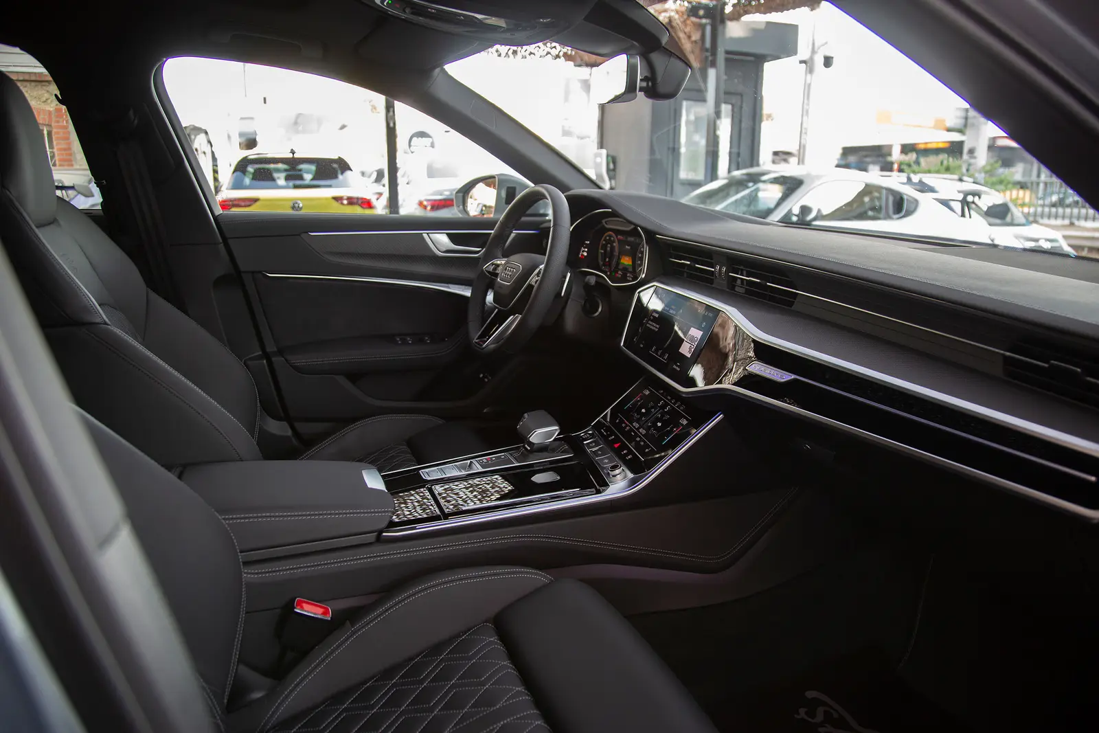 2024 Audi A6 Avant, iç mekân