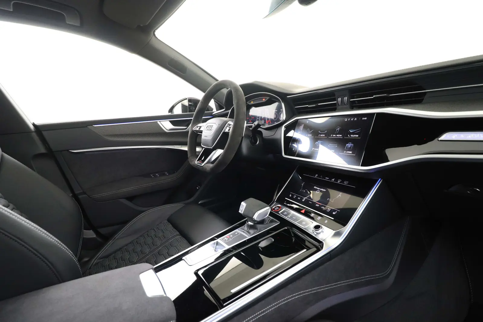 2024 Audi RS7, iç mekân