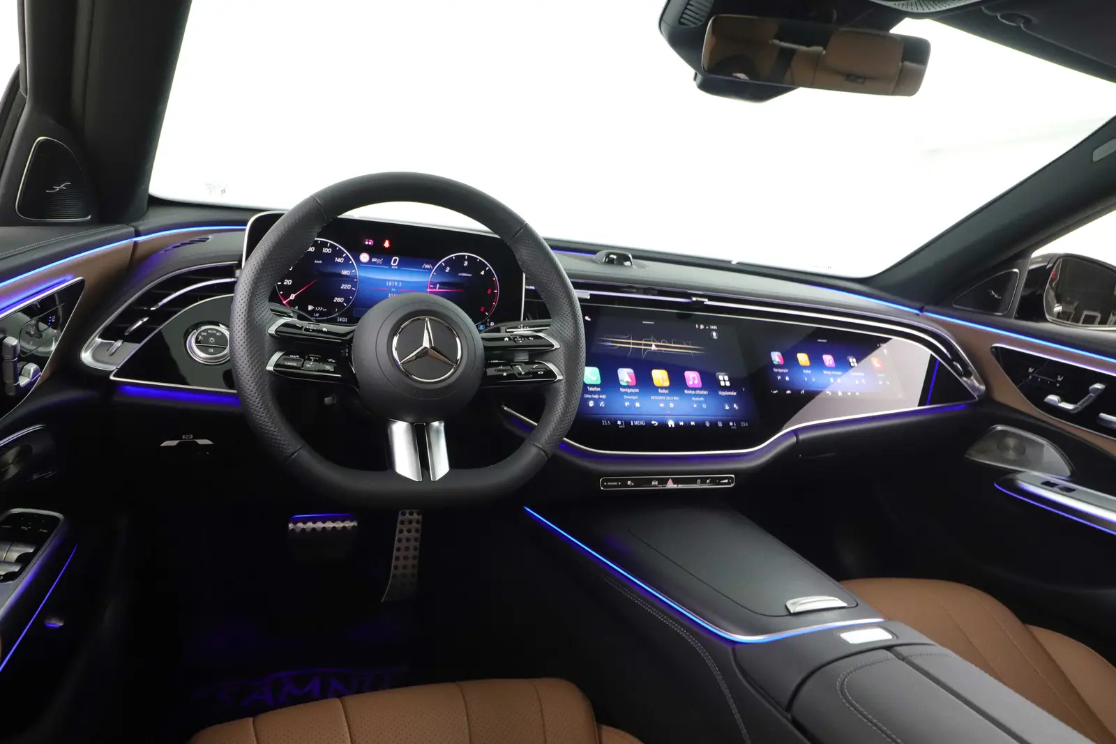 2024 Mercedes-Benz E220d AMG, iç mekân