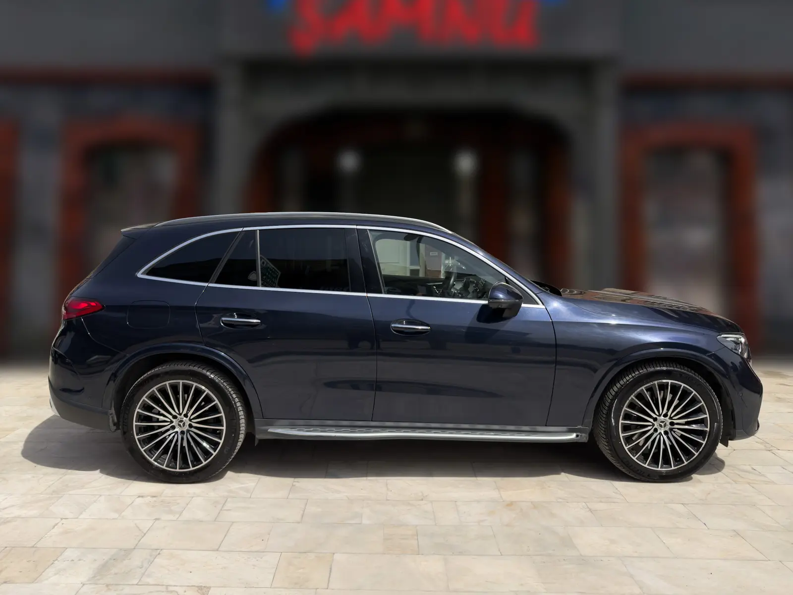 2024 Mercedes-Benz GLC180 AMG
