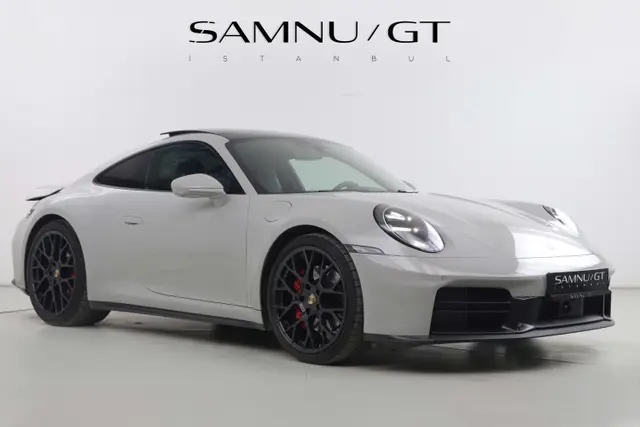 2024 Porsche 911 Carrera