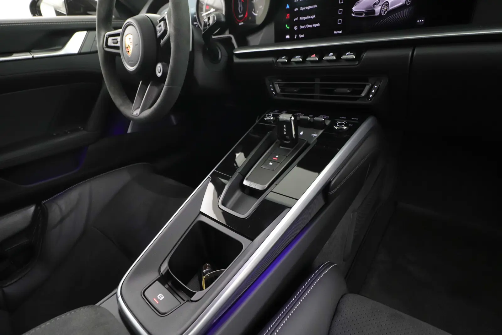 2024 Porsche 911 Turbo S, iç mekân