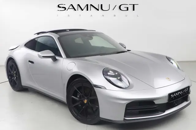 2024 Porsche Carrera 2