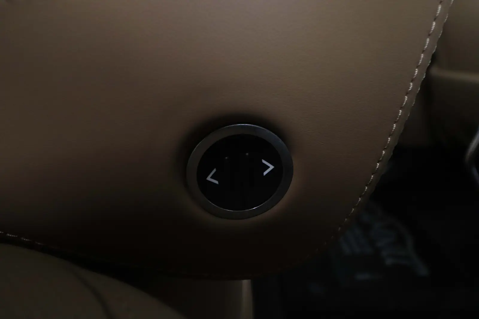 2024 Land Rover Range Rover LWB, iç mekân