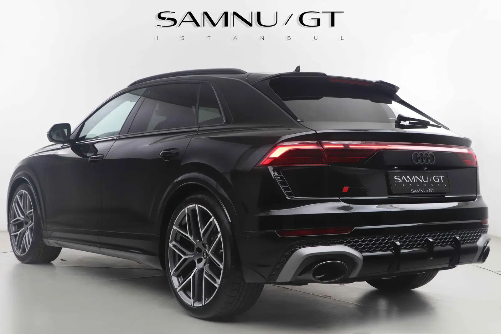 2025 Audi RSQ8
