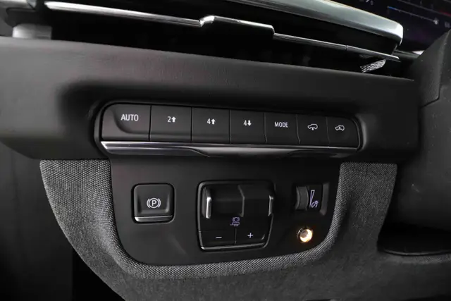 2025 Cadillac Escalade, detay