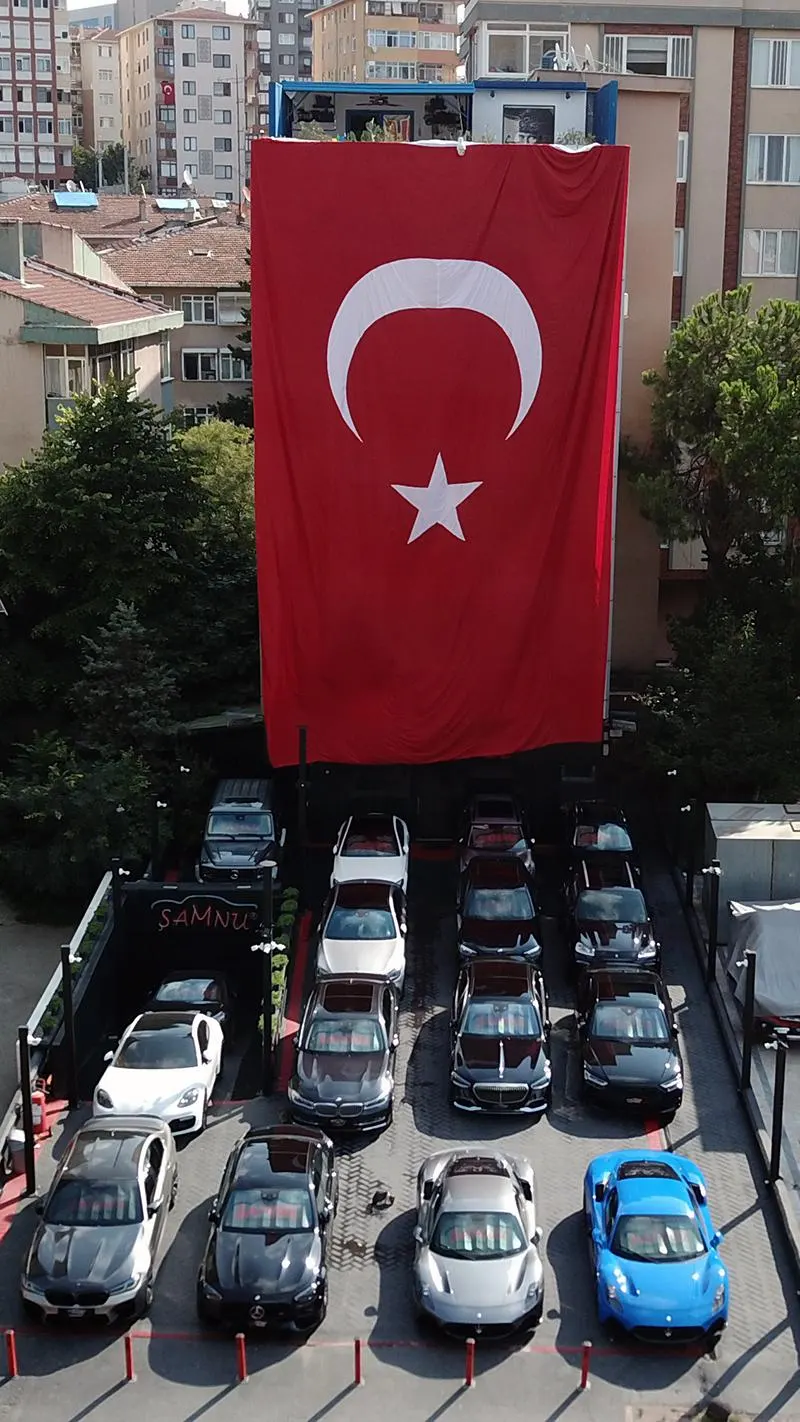 Şamnu Otomotiv showroom